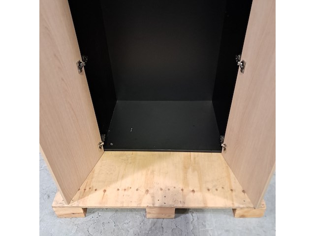 2x houten kast - afbeelding 6 van  8