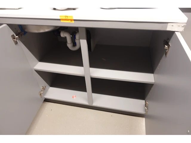 2x houten kast - afbeelding 5 van  13