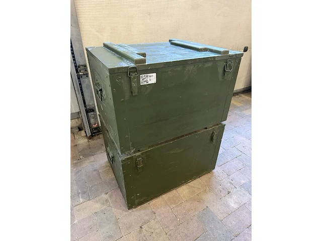 2x houten opbergkisten / legerkisten, legergroen, 70,5 × 51,5 × 41,5 cm per stuk | stapelbaar - afbeelding 1 van  4