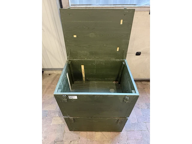 2x houten opbergkisten / legerkisten, legergroen, 70,5 × 51,5 × 41,5 cm per stuk | stapelbaar - afbeelding 3 van  4