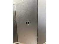 2x hp e22 g4 - 22'' monitor op verstelbare voet - hdmi, dp, vga - afbeelding 6 van  22