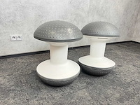 2x humanscale ballo - balans kruk grijs-wit - afbeelding 2 van  7