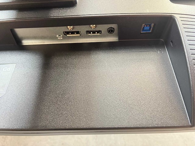 2x iiyama prolite - 24" monitor op voet - dp, hdmi, usb - afbeelding 6 van  17