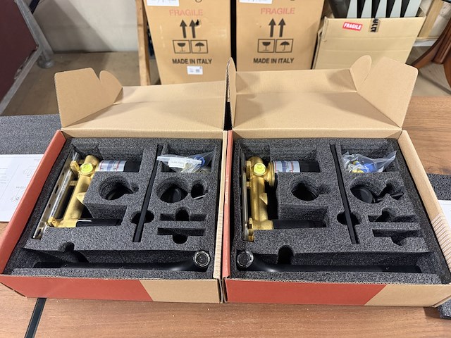 2x inbouw wastafelmengkraan 2-gats met coldstart regn - afbeelding 1 van  4