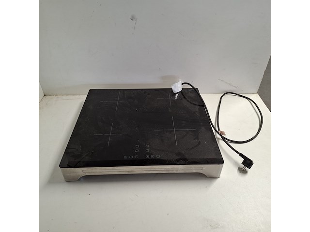 2x inductiekookplaat en magnetronoven, inventum - afbeelding 10 van  14