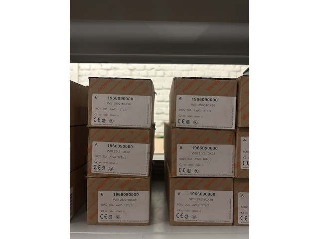 2x inhoud stellingvak w.o. bouwmarktartikelen w.o. walraven, profoon - afbeelding 3 van  7