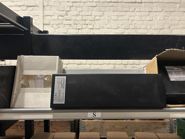 2x inhoud stellingvak w.o. bouwmarktartikelen w.o. walraven, profoon - afbeelding 7 van  7