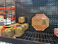 2x inhoud stellingvak w.o. woonaccessoires, verlichting - afbeelding 8 van  10