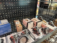 2x inhoud stellingvak w.o. woonaccessoires, verlichting - afbeelding 10 van  10