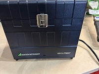 2x installatietester, de gossen metrawatt, rs 232 - afbeelding 1 van  3