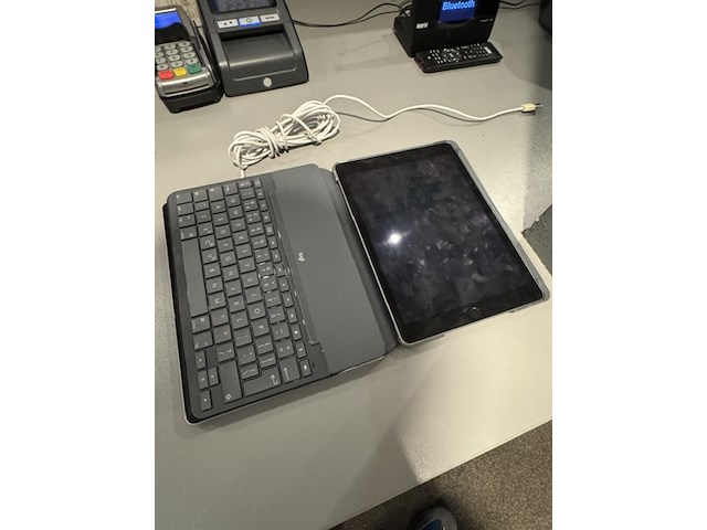 2x ipad en iphone - afbeelding 2 van  6