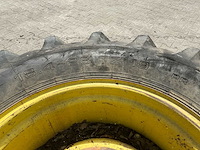 2x jcb sitemaster 18.4-26 wiel met zware stalen 26" 10-gats velg - afbeelding 2 van  4