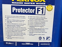 2x jerrycan en fles cleaner en protector fernox, protector f1 en cleaner f3 - afbeelding 2 van  4