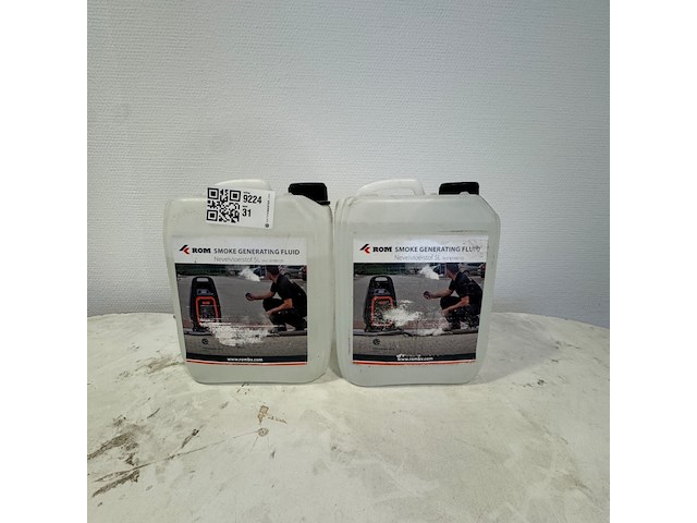 2x jerrycan nevelvloeistof rom - afbeelding 1 van  3