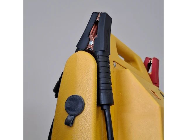 2x jumpstarter, powerplus - afbeelding 14 van  18