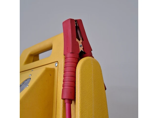 2x jumpstarter, powerplus - afbeelding 15 van  18