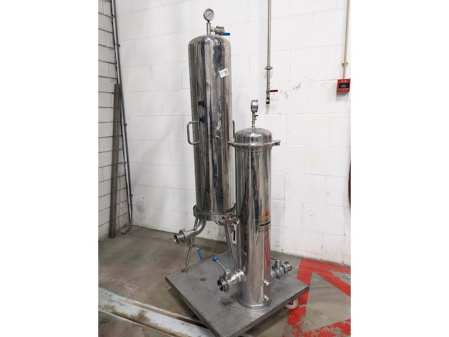 2x kaarsfilter, avt / domnick hunter, fs 084 / , 2005 - afbeelding 1 van  11