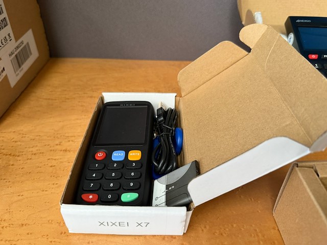 2x kaartlezer/kopieerapparaat, 1x handscanner, netum, xixei, nexgo - afbeelding 6 van  7