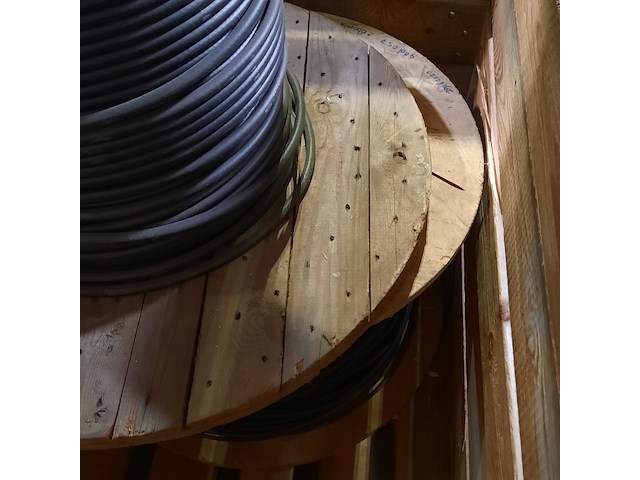 2x kabel op houten haspel, o.a. draka - afbeelding 5 van  6