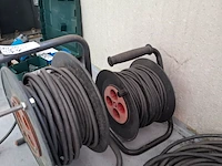 2x kabelhaspel met verlengsnoer, 230v - afbeelding 2 van  3