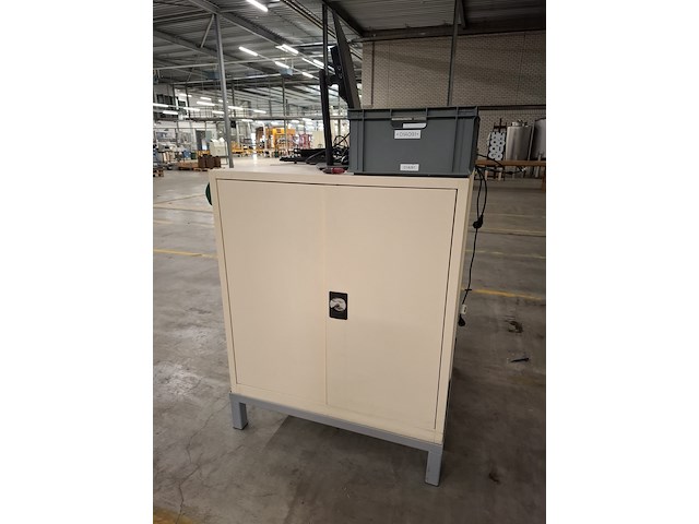 2x kantoorkast met computer en multimedia - afbeelding 2 van  8