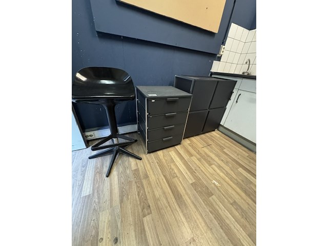 2x kast en barkruk kartell, zwart - afbeelding 1 van  6