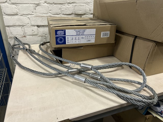 2x kettingtakel met haspel 20 m brano - afbeelding 4 van  4