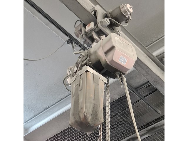 2x kettingtakel op loopkat - afbeelding 3 van  9