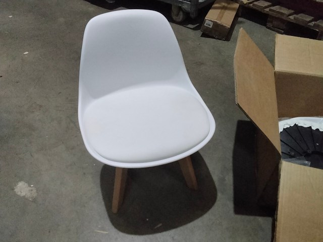 2x kinder binnen- of buitenstoelen, wit - afbeelding 1 van  5