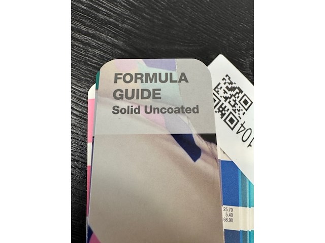 2x kleurenwaaier pantone, the plus series - afbeelding 3 van  5