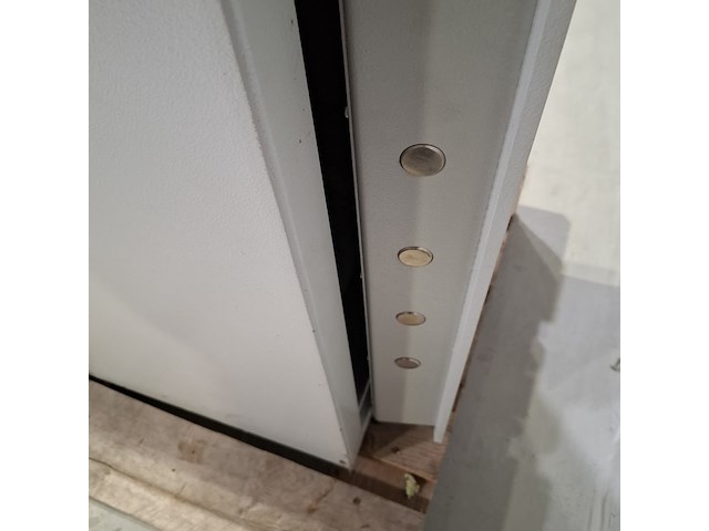 2x kluis, 2005 - afbeelding 3 van  13