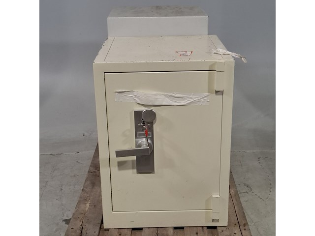 2x kluis, 2005 - afbeelding 1 van  13