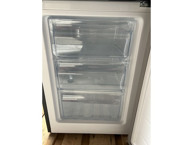 2x koel-vriescombinatie 117 liter chiq, cbm117l42 - afbeelding 7 van  8