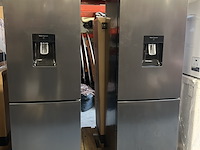 2x koel-vriescombinatie 231 liter chiq, fbm228ne4de - afbeelding 1 van  7