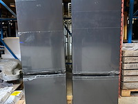 2x koel-/vriescombinatie chiq - afbeelding 1 van  8