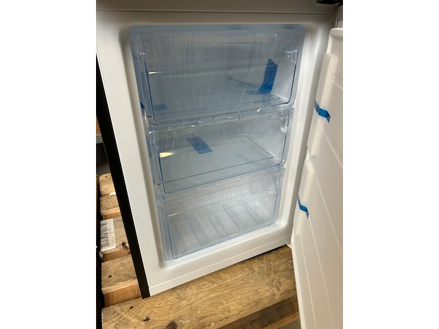 2x koel-/vriescombinatie chiq - afbeelding 4 van  8