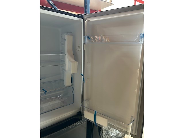 2x koel-/vriescombinatie en wasmachine chiq - afbeelding 5 van  8