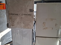 2x koelkast met wasmachine o.a. liebherr, indesit - afbeelding 3 van  10