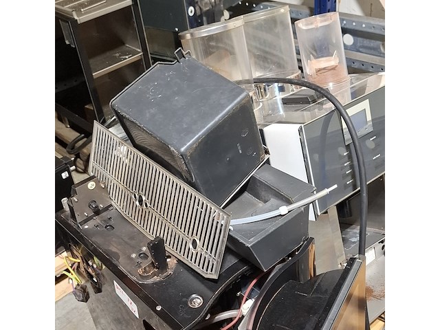2x koffiemachine en diverse onderdelen, o.a wmf - afbeelding 2 van  12