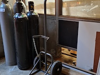 2x kooldioxide-en 2x azotefles - afbeelding 2 van  6