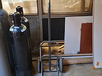 2x kooldioxide-en 2x azotefles - afbeelding 5 van  6