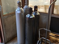 2x kooldioxide-en 2x azotefles - afbeelding 6 van  6