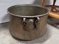 2x koperen pot en rotan tafel - afbeelding 2 van  4