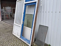 2x kozijn en ruit - afbeelding 3 van  4