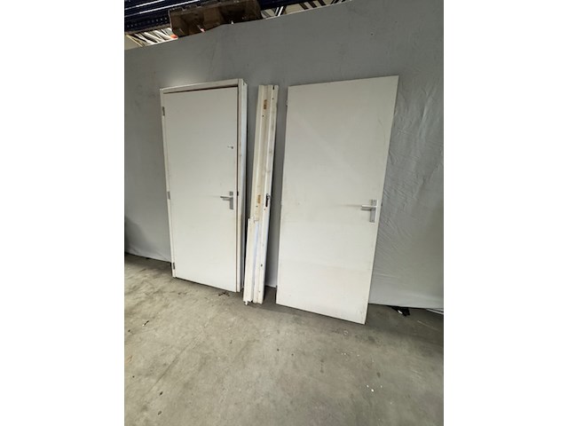 2x kozijn met stompe deur, wit - afbeelding 1 van  2