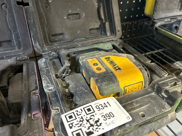 2x kruislijnlasers, 1x boorhamer met snoer dewalt - afbeelding 4 van  7