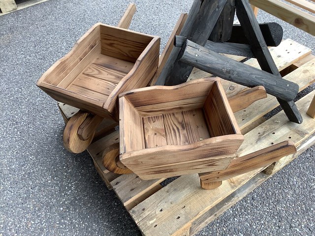 2x kruiwagens, 1x oppottafel, 1x vogelhuisje ed, licht bruin/bruin/zwart - afbeelding 3 van  8