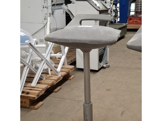 2x kruk, in hoogte verstelbaar - afbeelding 2 van  7