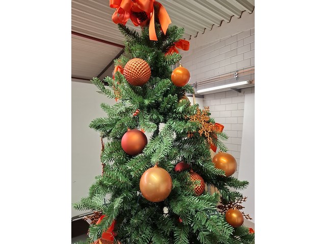 2x kunstkerstboom - afbeelding 4 van  6