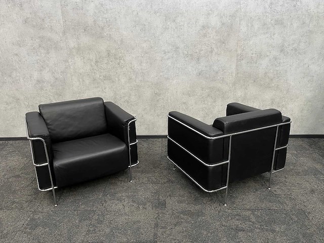 2x kunstlederen design lounge fauteuil - afbeelding 1 van  5